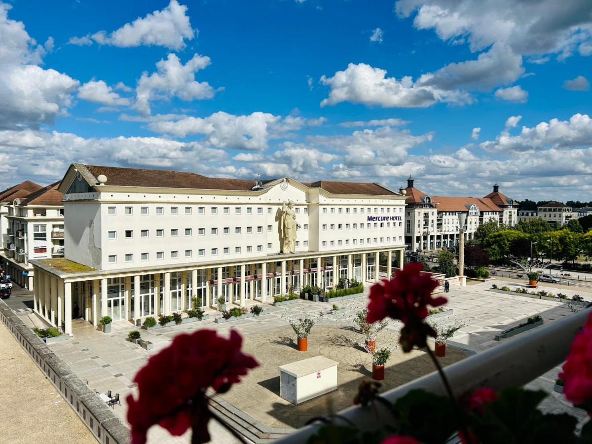 Jolie Chambre 3Minutes De La Gare Rer A Бюсси-Сен-Жорж Экстерьер фото